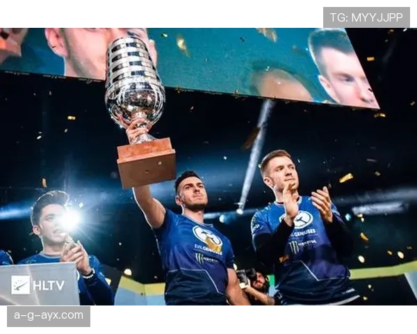 弗赖堡边路快马助球队状态回升，领跑本赛季积分榜